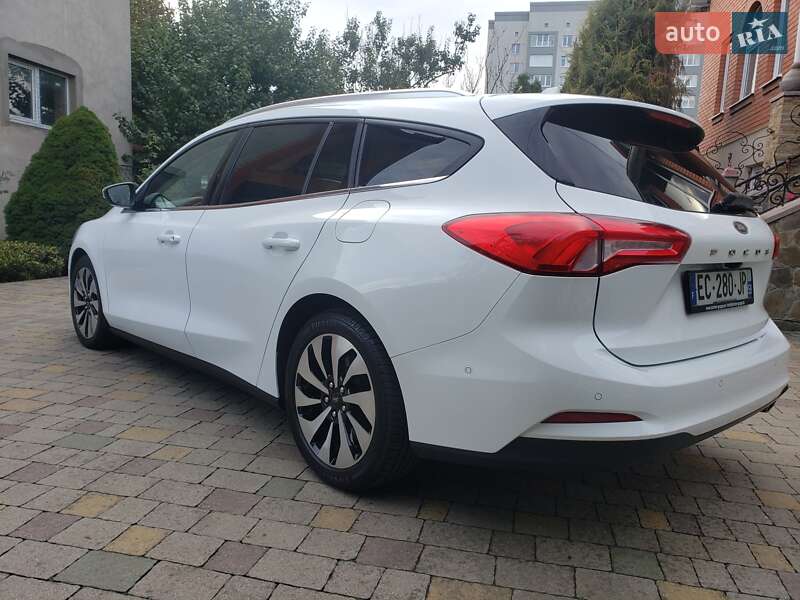 Универсал Ford Focus 2019 в Луцке