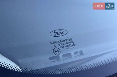 Седан Ford Focus 2009 в 