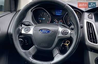 Универсал Ford Focus 2014 в 