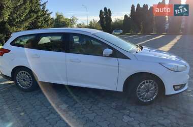 Универсал Ford Focus 2016 в 