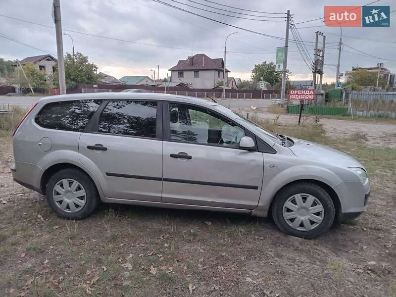 Универсал Ford Focus 2005 в Киеве фото 9 Универсал Ford Focus 2005 в Киеве