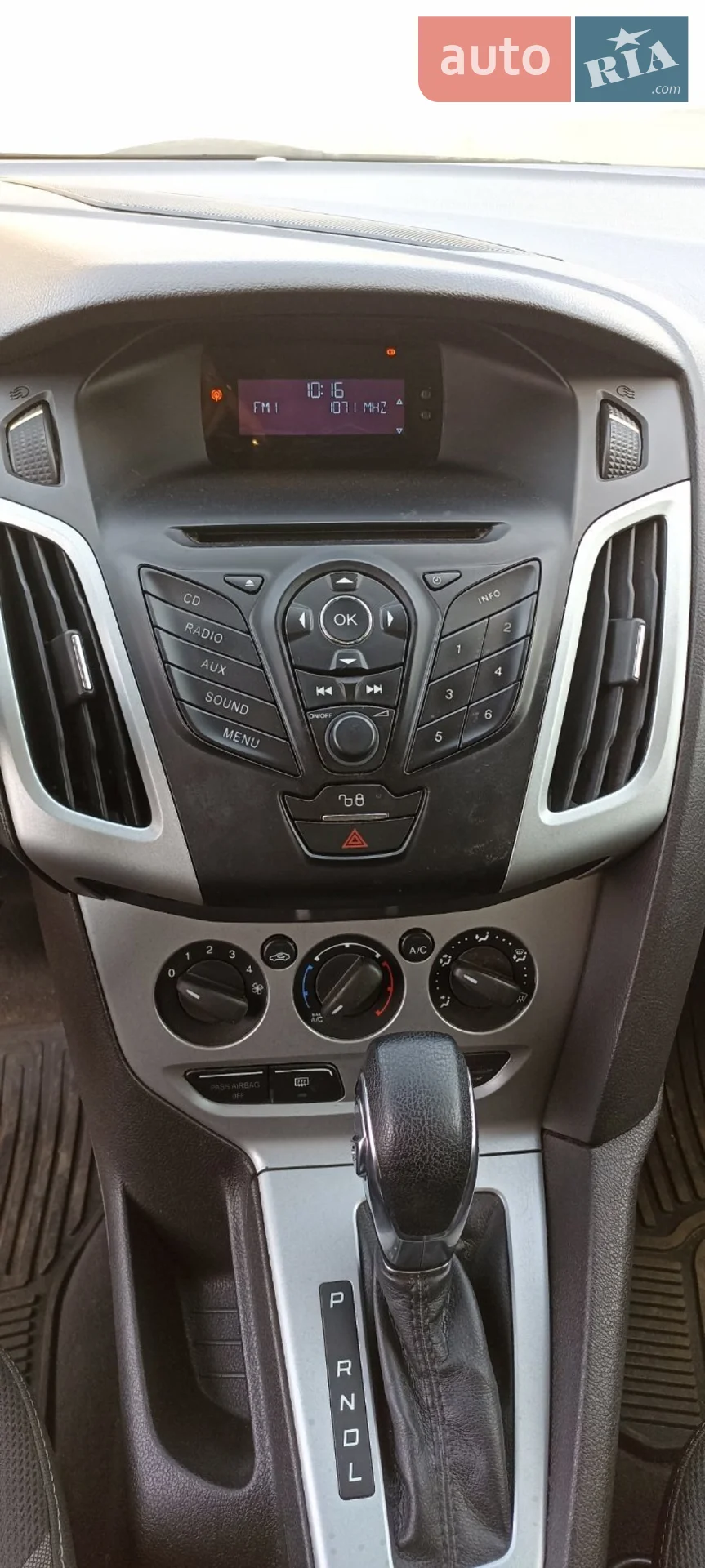2011 Ford Focus - мініатюра 45