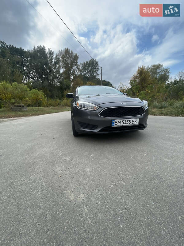 Седан Ford Focus 2017 в Сумах