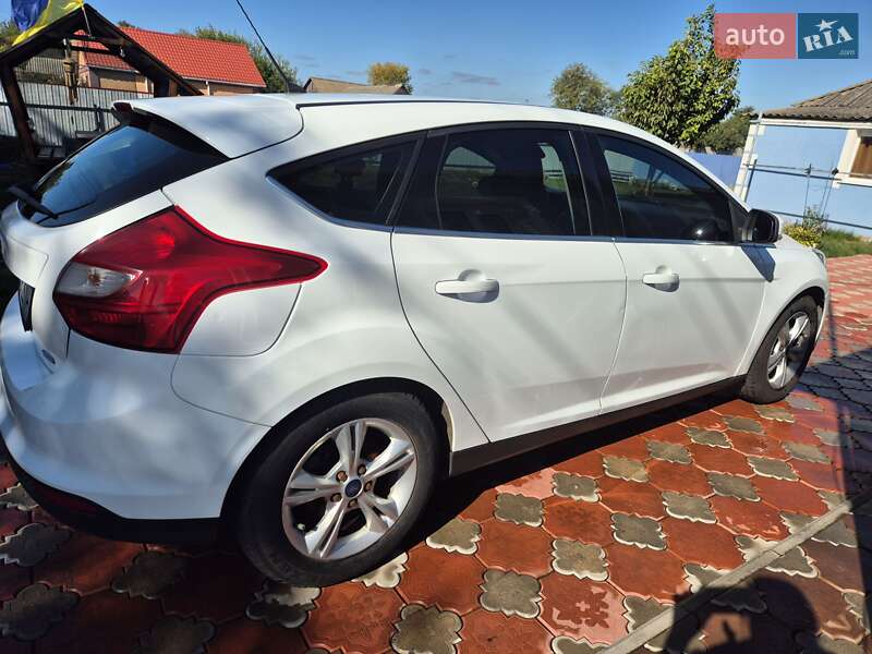 Хэтчбек Ford Focus 2013 в Полтаве