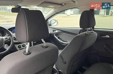 Универсал Ford Focus 2014 в 