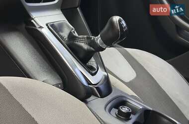 Седан Ford Focus 2013 в 