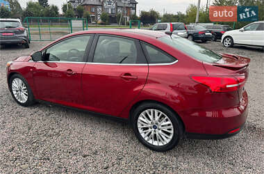 Седан Ford Focus 2017 в 