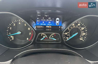 Седан Ford Focus 2017 в 