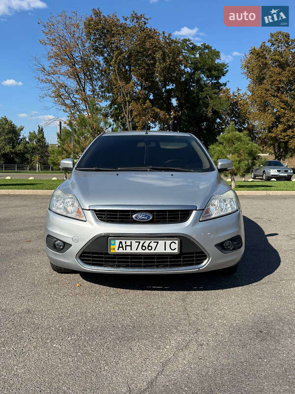 Хетчбек Ford Focus 2009 в 