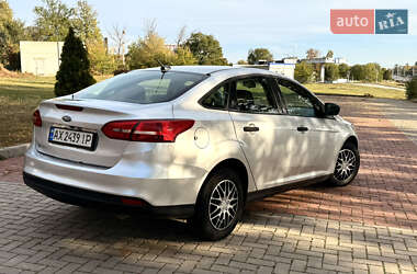 Седан Ford Focus 2016 в 