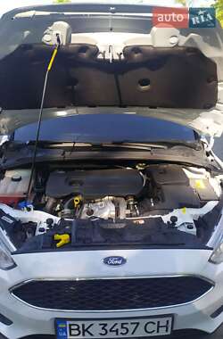 Универсал Ford Focus 2016 в 