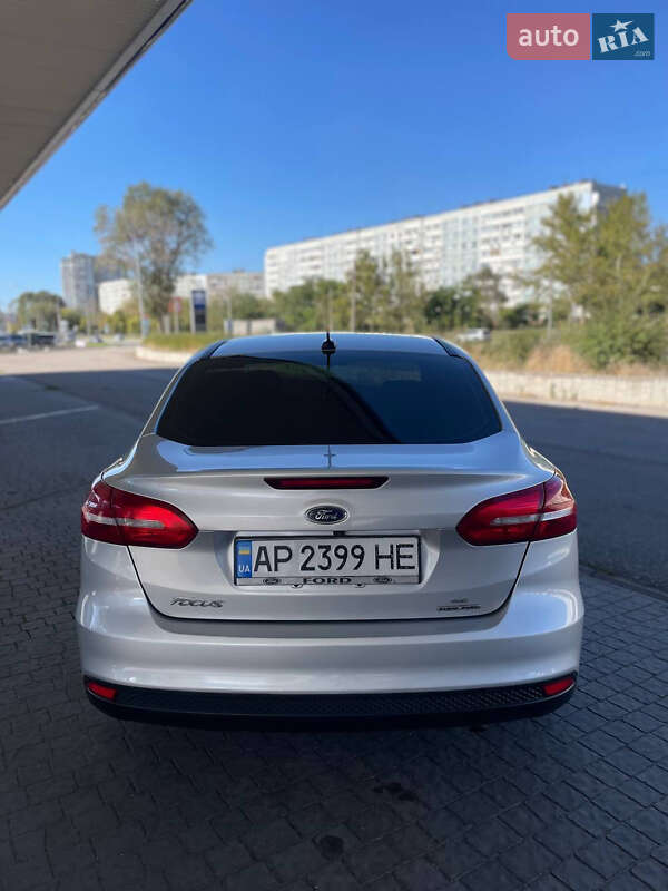 Седан Ford Focus 2016 в Запорожье