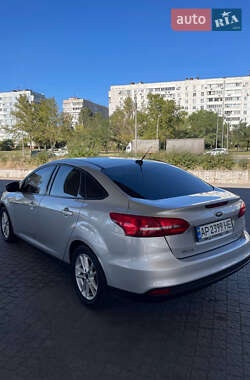Седан Ford Focus 2016 в 