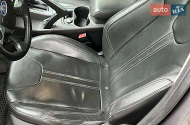 Хэтчбек Ford Focus 2011 в 
