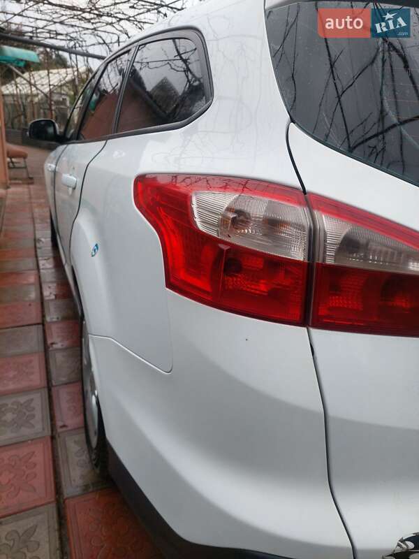 Универсал Ford Focus 2013 в Чернигове
