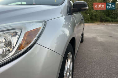 Седан Ford Focus 2012 в 