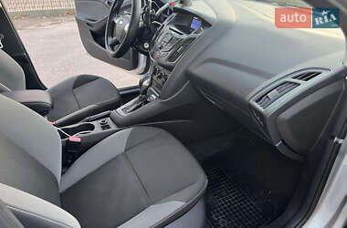 Седан Ford Focus 2012 в 