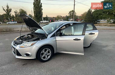 Седан Ford Focus 2012 в 