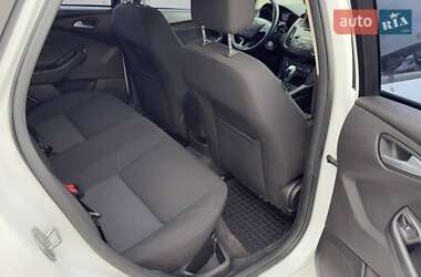 Седан Ford Focus 2015 в 