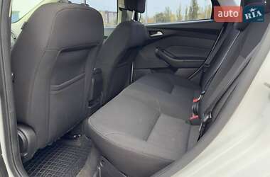 Седан Ford Focus 2015 в 