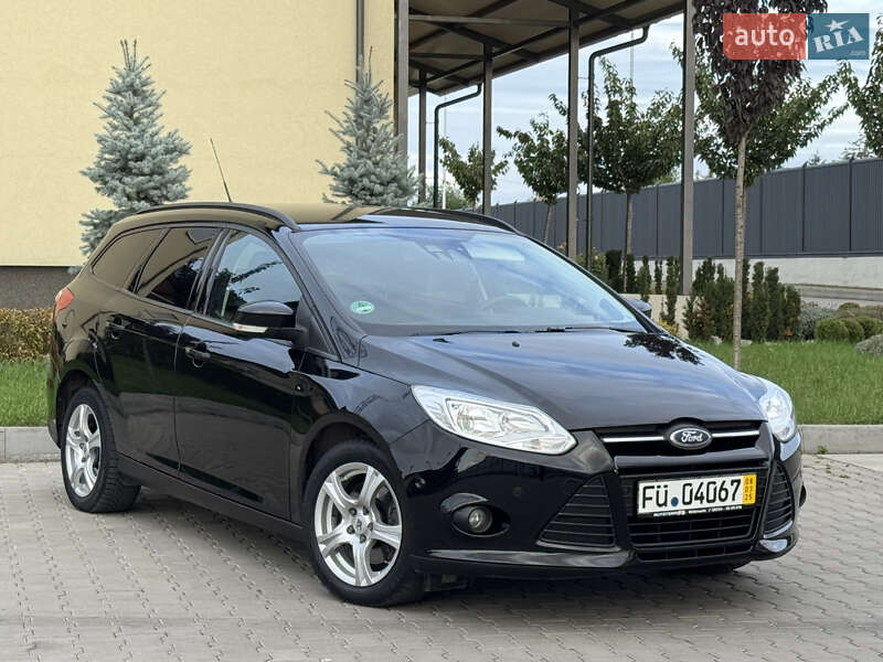 Универсал Ford Focus 2012 в 