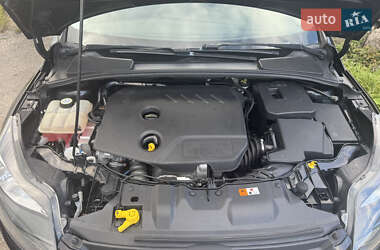 Универсал Ford Focus 2013 в 