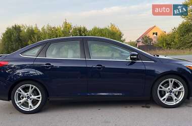Седан Ford Focus 2016 в 