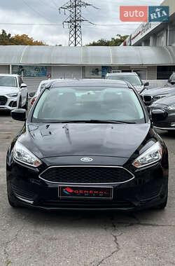 Седан Ford Focus 2018 в 