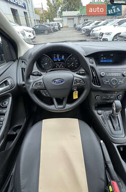 Седан Ford Focus 2018 в 
