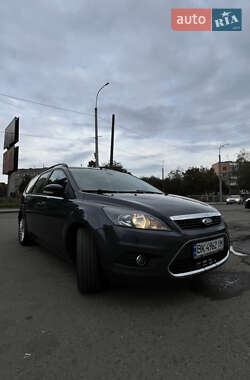 Универсал Ford Focus 2010 в 