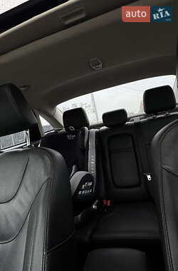 Седан Ford Focus 2015 в 