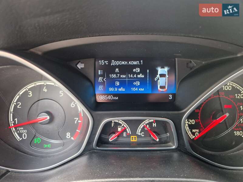 Хэтчбек Ford Focus 2017 в Днепре