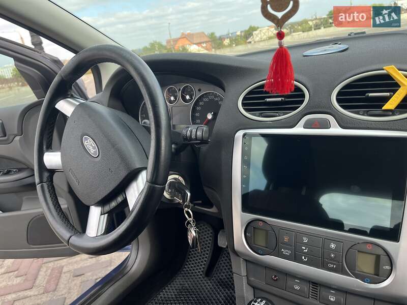 Хэтчбек Ford Focus 2005 в Харькове