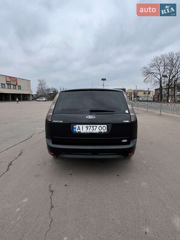 Универсал Ford Focus 2009 в Черняхове