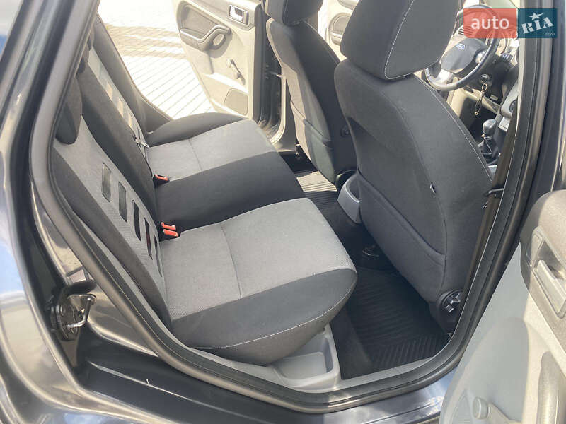 Універсал Ford Focus 2009 в Мукачевому