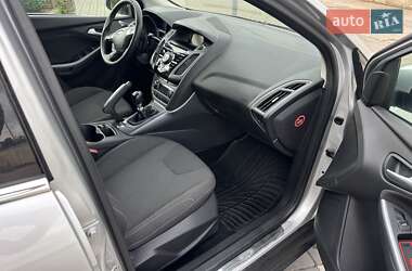 Универсал Ford Focus 2012 в 