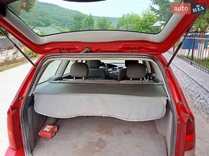 Универсал Ford Focus 2001 в Каменец-Подольском фото 12 Универсал Ford Focus 2001 в Каменец-Подольском