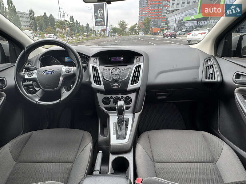 Седан Ford Focus 2011 в Киеве фото 15 Седан Ford Focus 2011 в Киеве