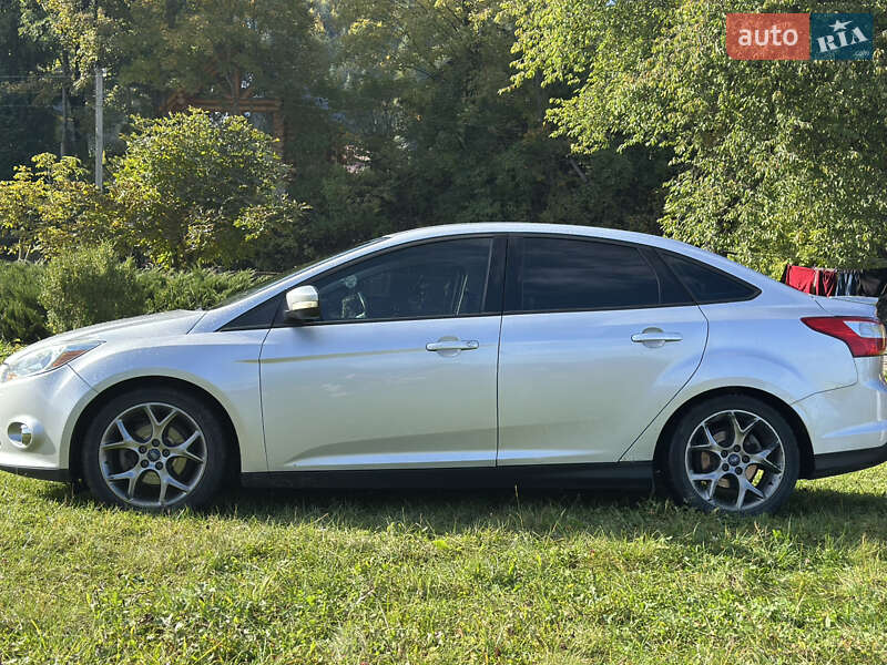 Седан Ford Focus 2014 в Микуличине фото 16 Седан Ford Focus 2014 в Микуличине