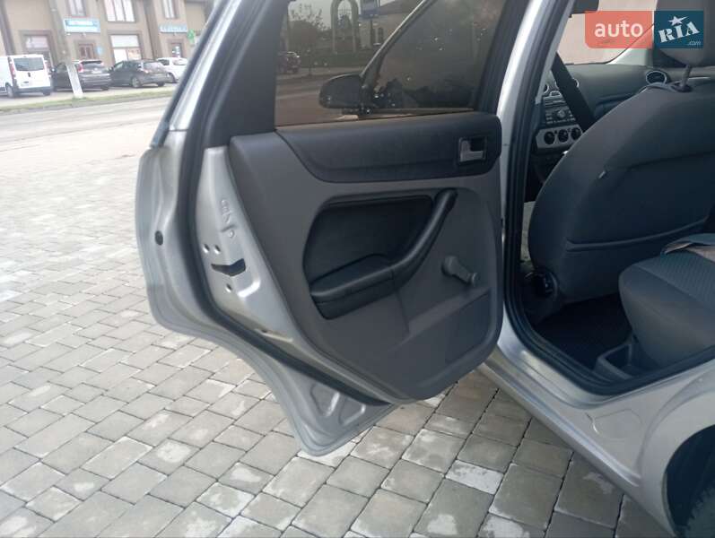 Универсал Ford Focus 2005 в Бродах