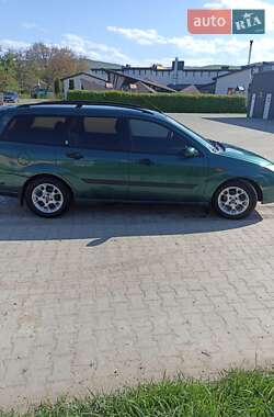 Універсал Ford Focus 2000 в Косові