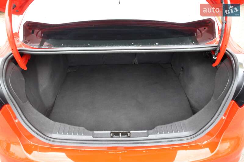 Седан Ford Focus 2014 в Львове фото 23 Седан Ford Focus 2014 в Львове