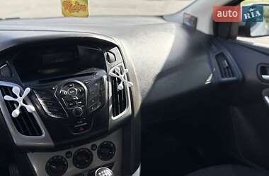 Универсал Ford Focus 2012 в 