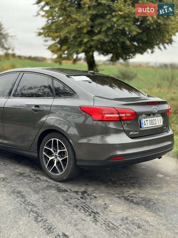 Седан Ford Focus 2017 в Тлумаче