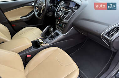 Универсал Ford Focus 2011 в 