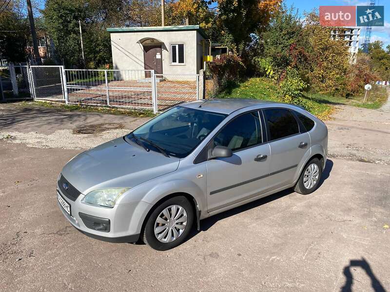 Хэтчбек Ford Focus 2005 в Житомире