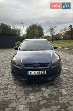 Седан Ford Focus 2011 в 