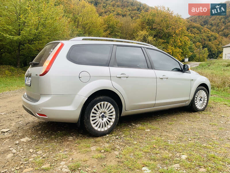 Универсал Ford Focus 2009 в Межгорье