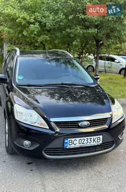 Универсал Ford Focus 2010 в 