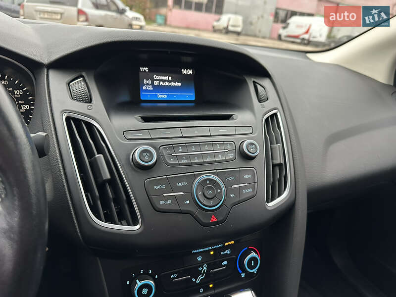 Седан Ford Focus 2016 в Ніжині